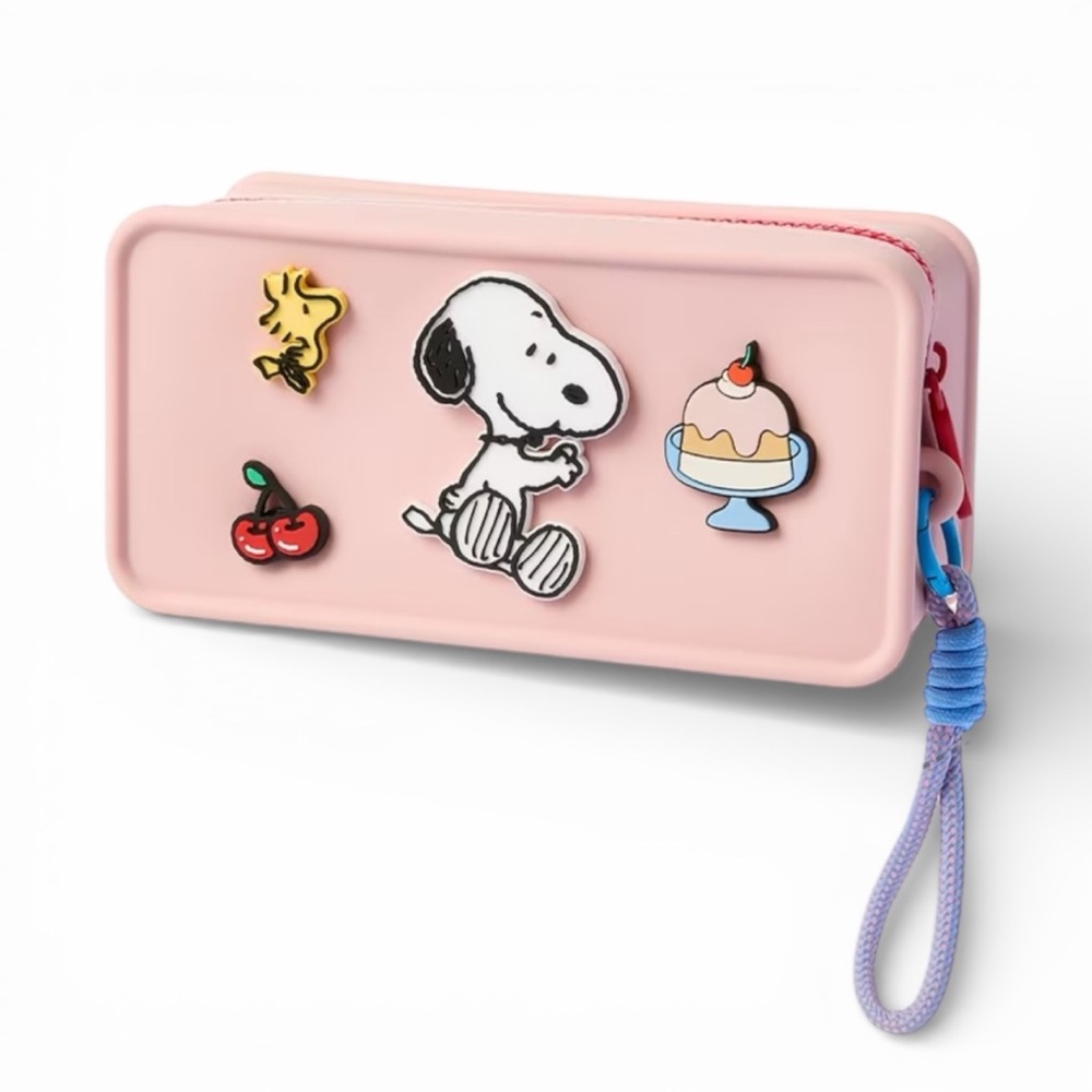 Pink Snoopy Themed Cosmetics/Utility Case With Wristlet Strap NWT